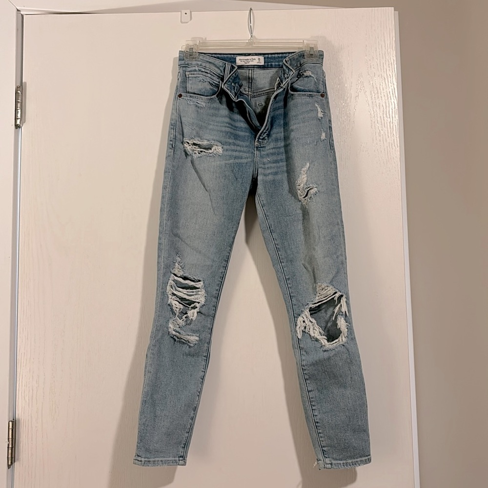 Abercrombie and Fitch women’s jeans, size 26/2 short